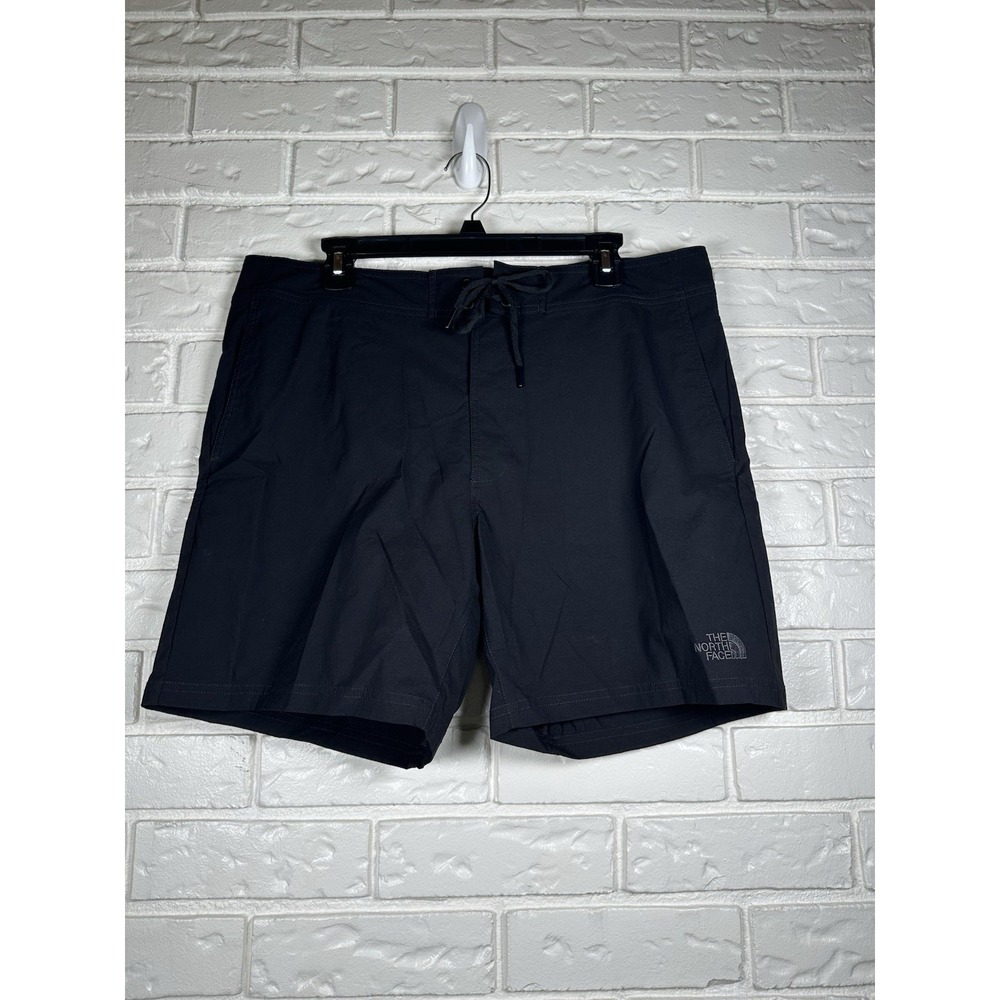 The North Face Board Shorts Mens Size 36 Classic V Black Nylon Lightweight